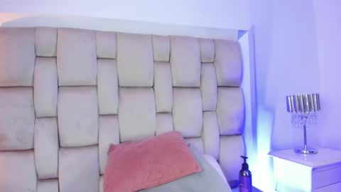 Angel Azul online show from March 10, 2025, 2:59 pm