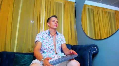 Angel Rivera online show from February 17, 2026, 1:35 am