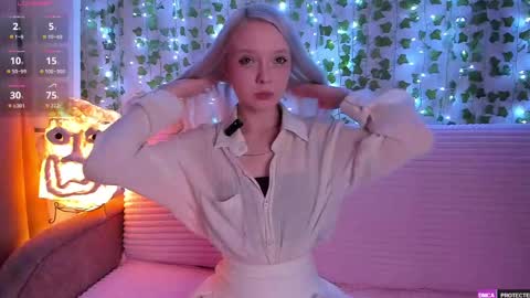 Emily online show from May 5, 2026, 2:08 am