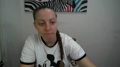 Snapshot of _annabelle_lee chatting on July 16, 2026, 6:19 am Anna online show from July 16, 2026, 6:19 am