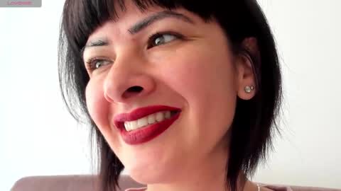 antonia online show from February 12, 2025, 1:27 pm