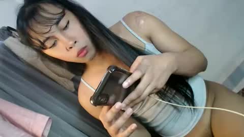 _asiancutie online show from March 9, 2026, 4:38 am