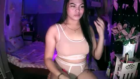 _asianslutyymikha_ online show from April 8, 2026, 10:15 am