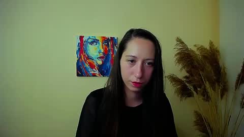 _astraia_ online show from June 2, 2026, 9:22 am