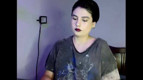 atenea online show from December 21, 2025, 8:54 am