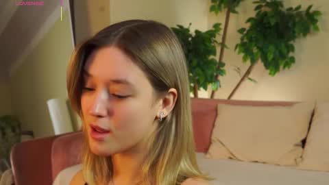 Jess online show from February 26, 2026, 3:38 am