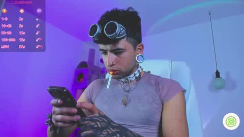 Lunita  online show from February 21, 2026, 11:50 pm