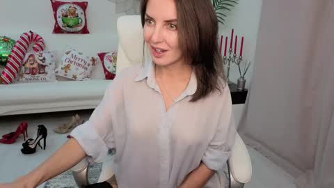 Beylly online show from December 2, 2025, 4:13 pm