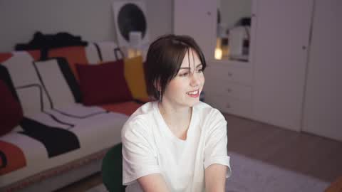 Snapshot of _blackbee_ chatting on January 20, 2025, 9:11 pm Lili online show from January 20, 2025, 9:11 pm