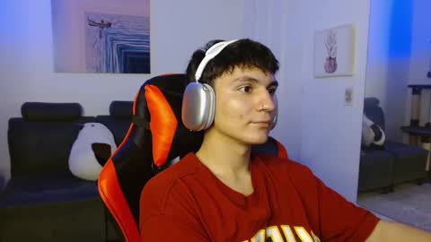 B L A K E online show from February 4, 2025, 10:10 am