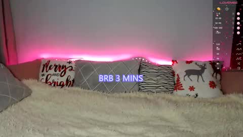 Snapshot of _blonde_barbie_ chatting on February 5, 2026, 8:57 pm Elizabeth online show from February 5, 2026, 8:57 pm