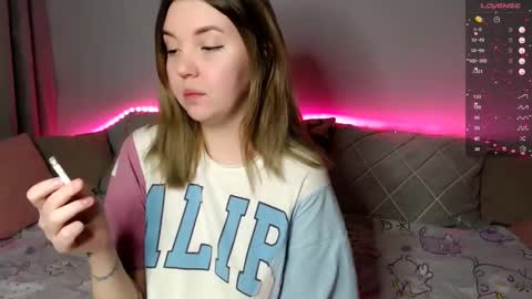 Snapshot of _blonde_barbie_ chatting on February 10, 2026, 8:35 pm Elizabeth online show from February 10, 2026, 8:35 pm