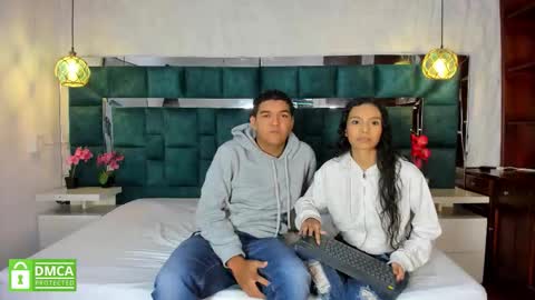 Snapshot of _bonnyandclyde chatting on February 24, 2026, 12:25 pm _bonnyandclyde online show from February 24, 2026, 12:25 pm