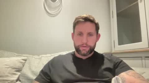 Snapshot of _british_hung_ chatting on September 28, 2025, 1:05 pm UK BigThick Cock online show from September 28, 2025, 1:05 pm