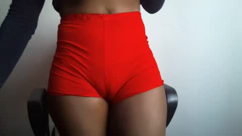 Snapshot of _bunny_b chatting on January 25, 2025, 10:51 am I will be back soon  online show from January 25, 2025, 10:51 am