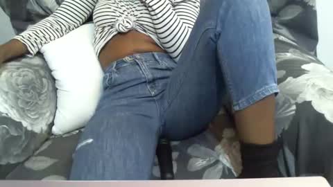 Snapshot of _bunny_b chatting on March 4, 2025, 10:24 am I will be back soon  online show from March 4, 2025, 10:24 am