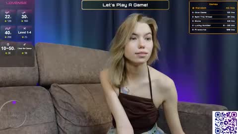 _capybara0_0 online show from March 11, 2025, 11:23 am