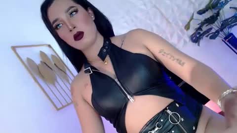 Snapshot of _caroline69 chatting on September 21, 2025, 6:48 am Caroline online show from September 21, 2025, 6:48 am