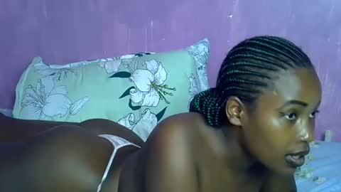 Snapshot of _chacha482688 chatting on February 25, 2025, 6:25 am _chacha482688 online show from February 25, 2025, 6:25 am