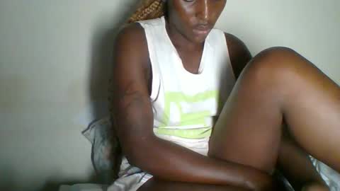 Snapshot of _clara01 chatting on February 20, 2025, 7:08 pm clara online show from February 20, 2025, 7:08 pm