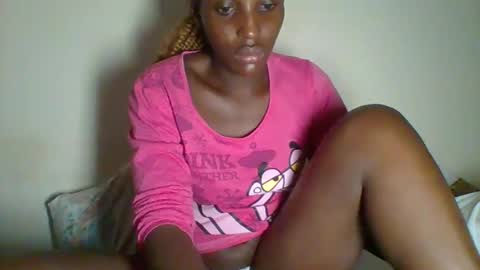 Snapshot of _clara01 chatting on February 23, 2025, 4:28 am clara online show from February 23, 2025, 4:28 am