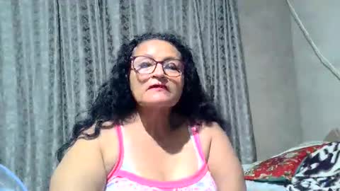 _cristal09 online show from October 1, 2025, 2:50 am