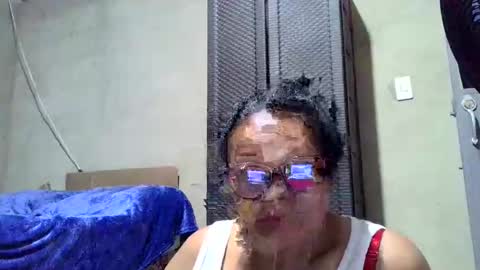 _cristal09 online show from October 3, 2025, 2:08 am