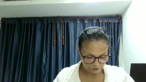 _cristal15 online show from December 1, 2025, 3:55 am