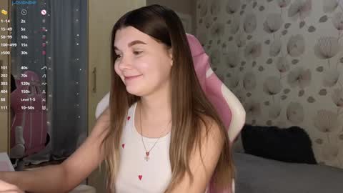 _cute_ice online show from February 2, 2025, 3:43 am