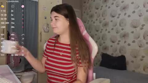 _cute_ice online show from September 12, 2025, 4:45 am