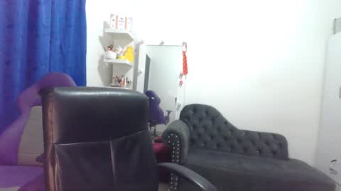 Snapshot of _cute_katy_ chatting on February 5, 2025, 6:13 am Katherine   Shedule  10pm -4 am  Colombia hour online show from February 5, 2025, 6:13 am