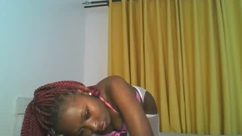 Snapshot of _cutestephanie chatting on December 4, 2025, 12:53 am STEPH online show from December 4, 2025, 12:53 am