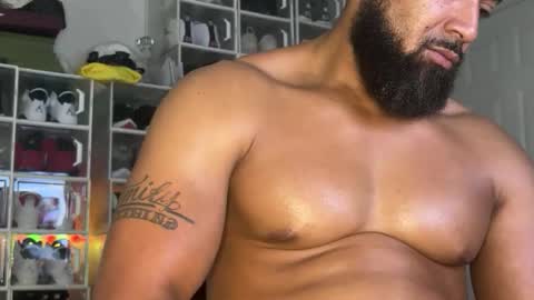 Snapshot of _da_d1ck_ chatting on October 28, 2025, 8:44 pm Da d1ck online show from October 28, 2025, 8:44 pm