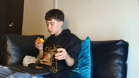 Dante online show from November 25, 2025, 8:20 pm