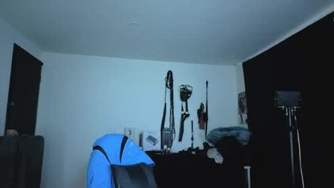 delacruz online show from March 27, 2026, 11:21 am