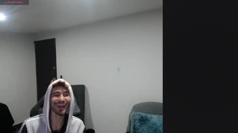 delacruz online show from April 3, 2026, 12:30 am