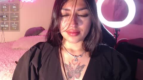 _dennise online show from December 2, 2025, 11:56 pm