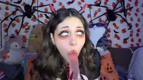 Snapshot of _devilbaby chatting on October 1, 2025, 5:24 am Kate online show from October 1, 2025, 5:24 am