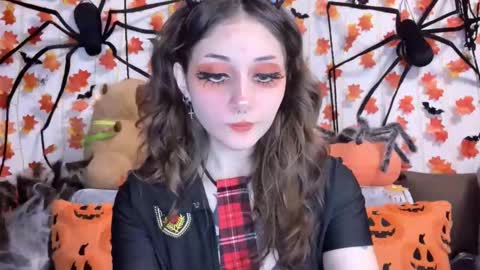 Snapshot of _devilbaby chatting on October 3, 2025, 4:59 pm Kate online show from October 3, 2025, 4:59 pm