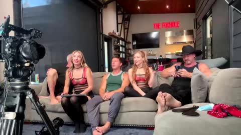 _domcruise_ online show from May 31, 2026, 1:25 am