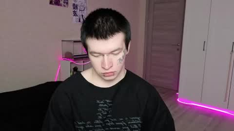 _dream_boys_ online show from March 22, 2026, 4:43 pm