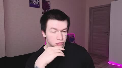 _dream_boys_ online show from March 30, 2026, 4:24 am