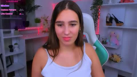 Lizzy  online show from November 11, 2025, 10:43 pm