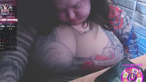 LIsa online show from October 23, 2025, 10:08 pm