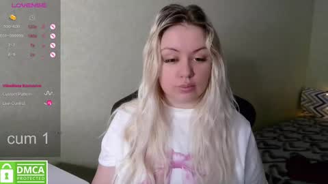 Snapshot of _elven_dreams__ chatting on February 9, 2025, 10:20 am chloue and Gretta online show from February 9, 2025, 10:20 am