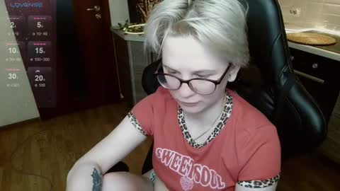 chloue and Gretta online show from July 18, 2026, 8:34 pm