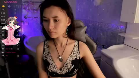 _emily__strike_ online show from October 29, 2025, 10:17 am