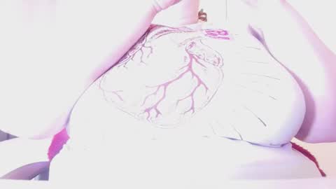 Emily  online show from November 5, 2025, 11:43 am