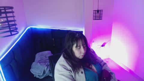 Emily  online show from November 22, 2025, 12:15 pm