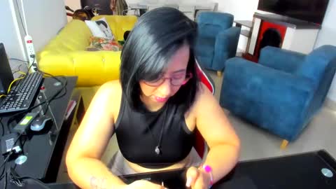 Emma online show from January 24, 2025, 9:05 pm